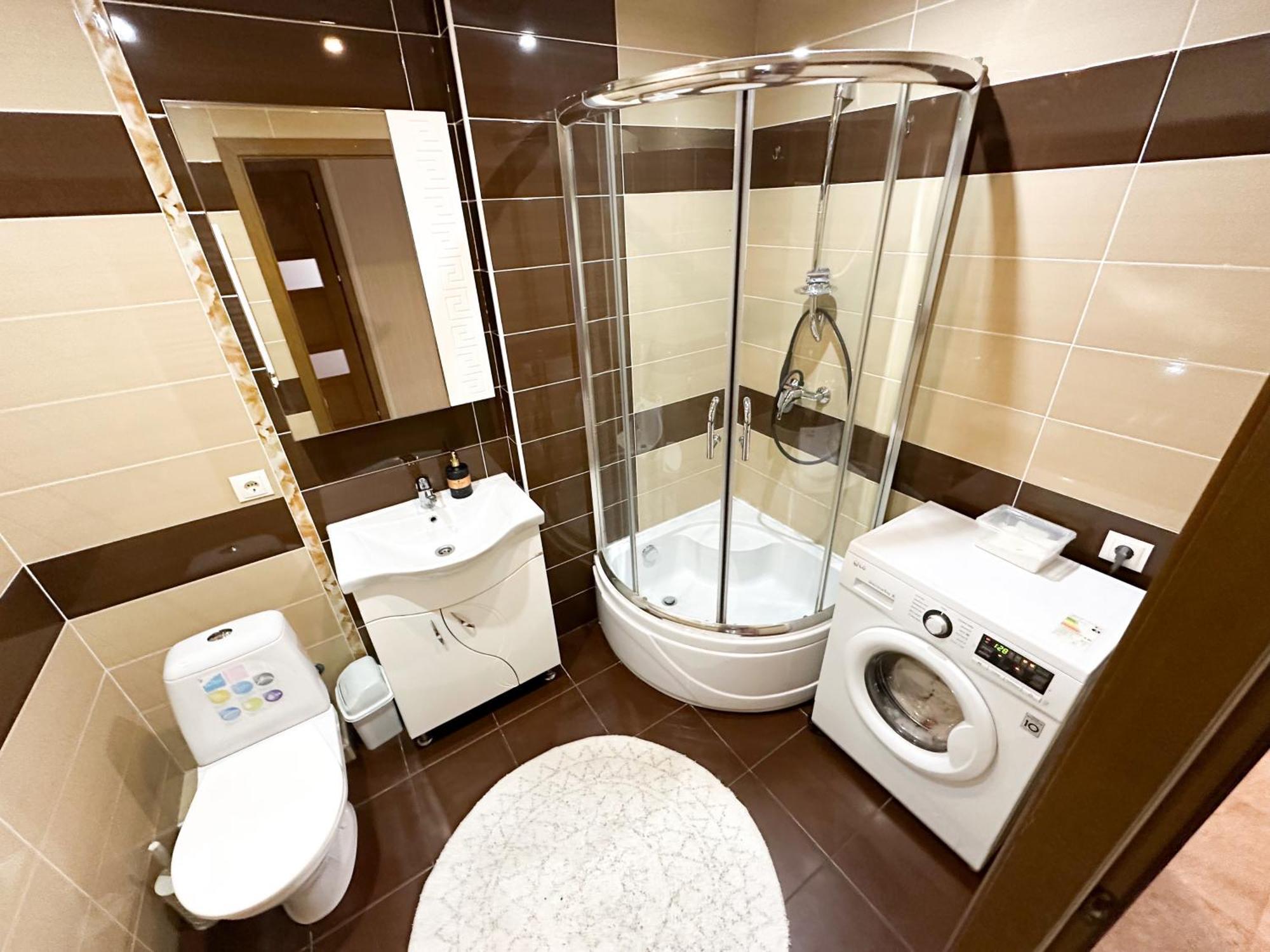 צ'יסינאו Bright & Quiet 2Room Apartment In City Center מראה חיצוני תמונה